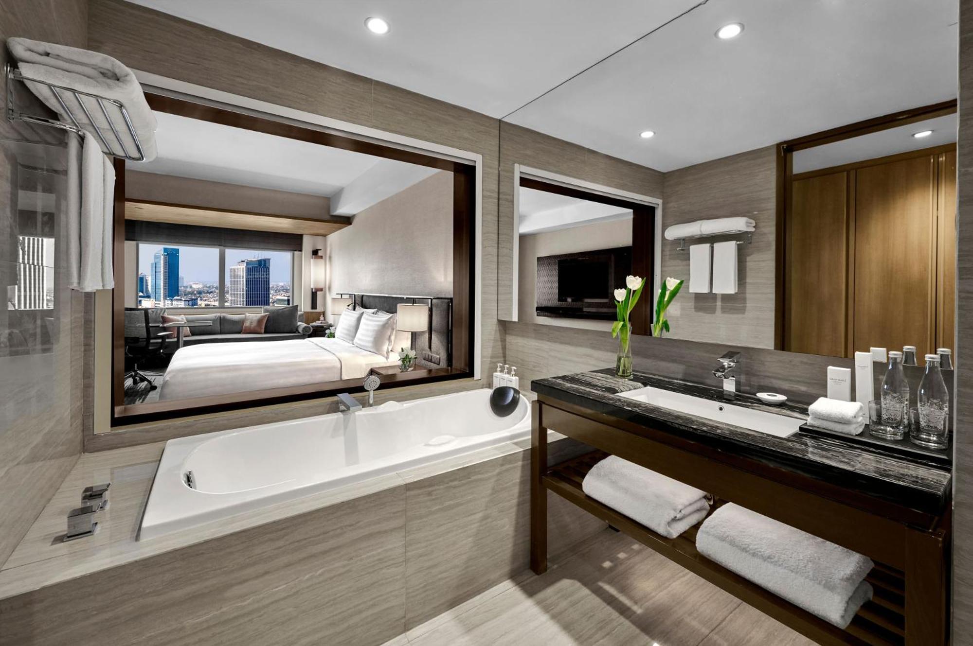 Premium Master Suite 1 Bedroom,1774423309:JPEG