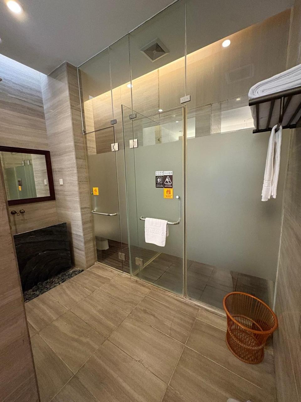 Luxe Kamer met 1 of 2 Bedden en Balkon