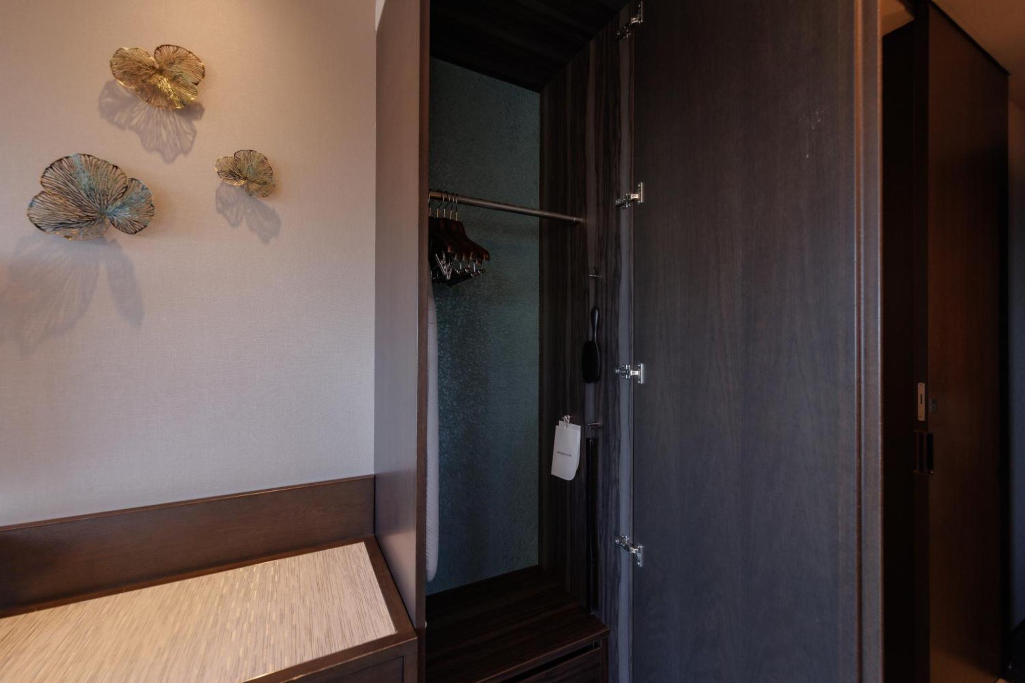 Deluxe Hoekkamer met Kingsize Bed