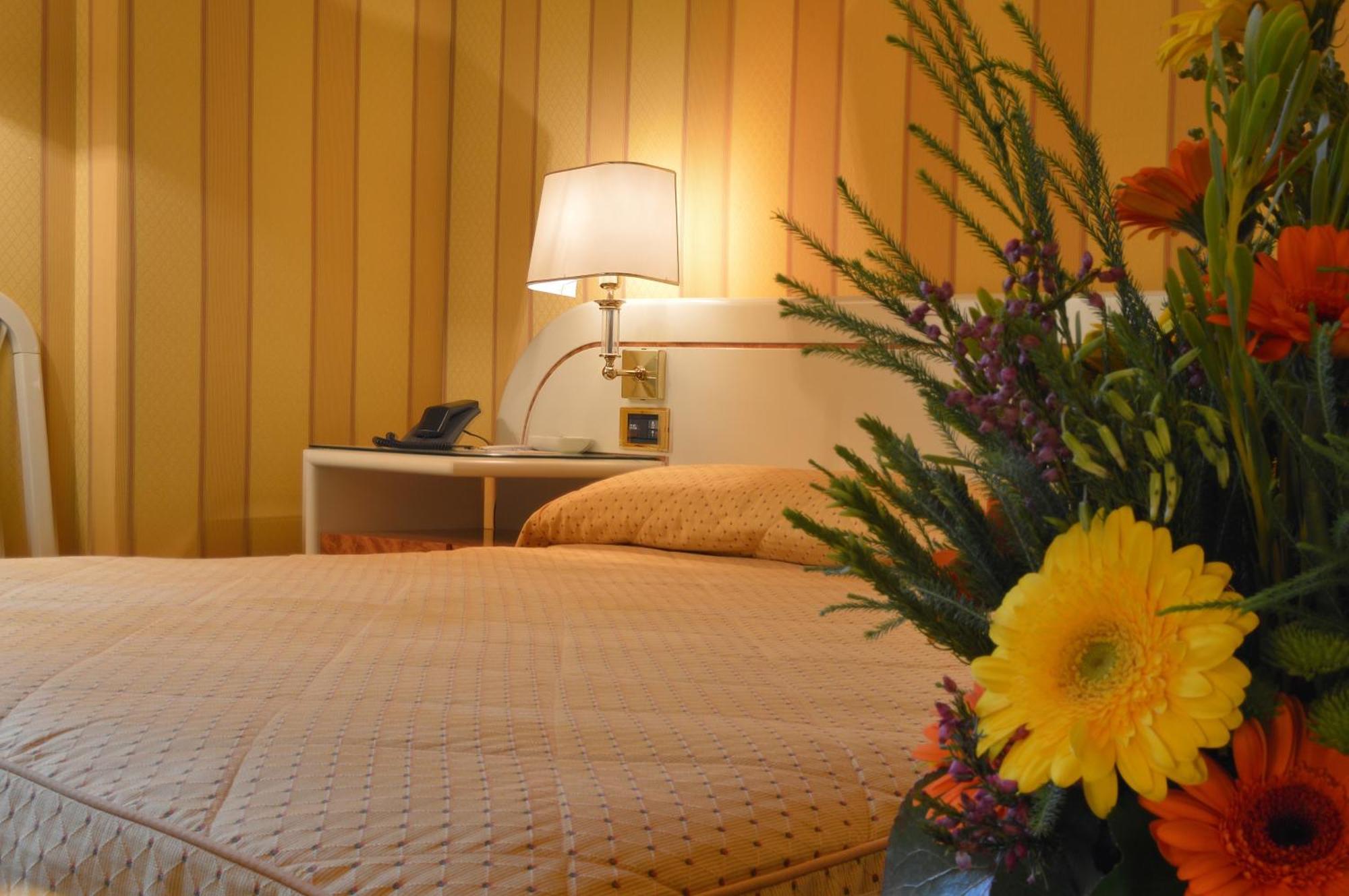 Quarto Duplo