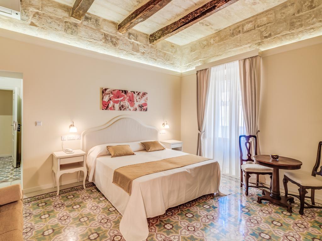 Junior Suite mit Balkon