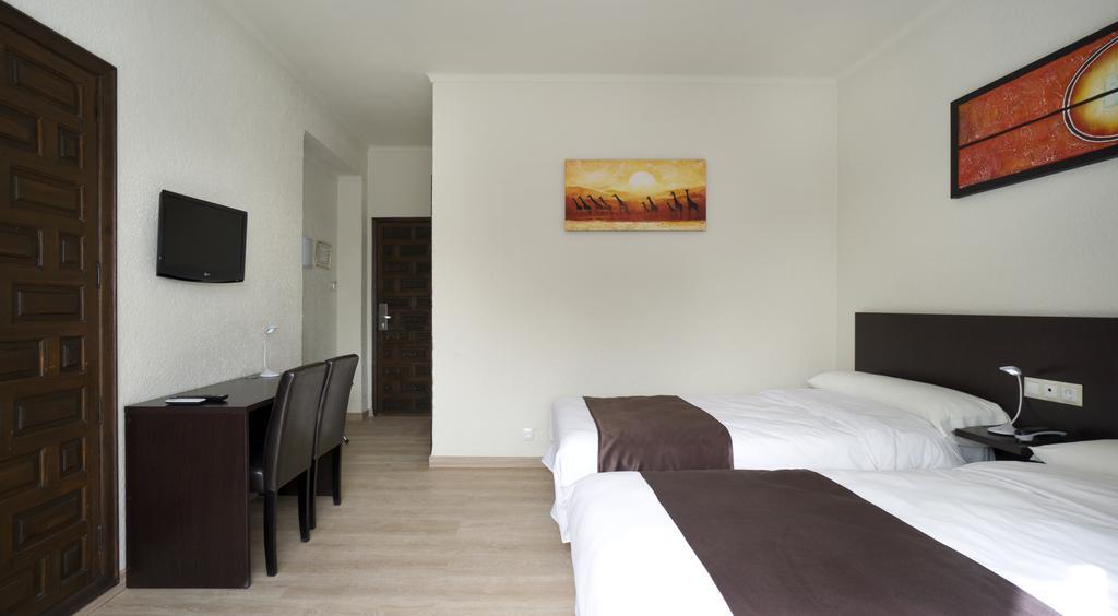 Quarto Duplo