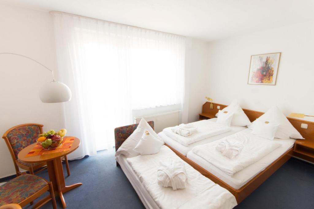 Doppelzimmer mit Balkon