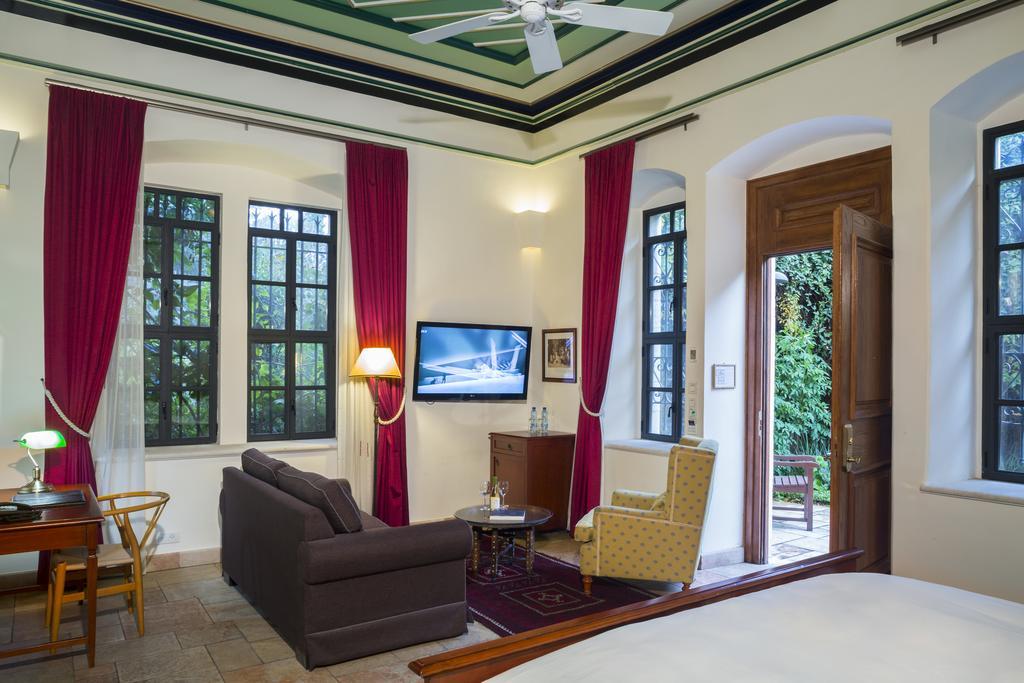Deluxe Pasha Kamer