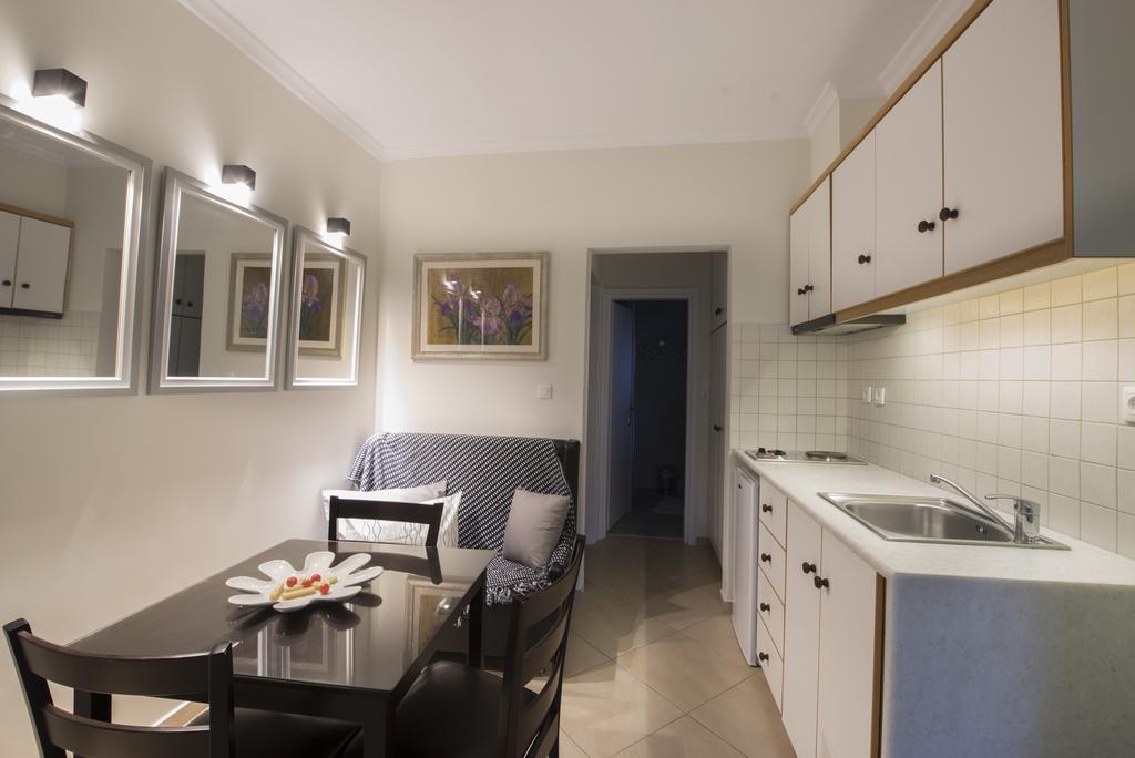 Two-Bedroom Apartment,190625983:JPEG