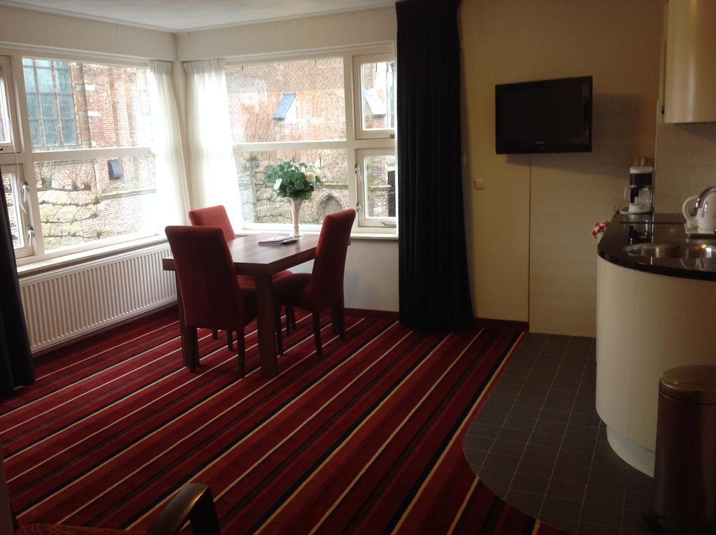 One-Bedroom Suite,194329600:JPEG