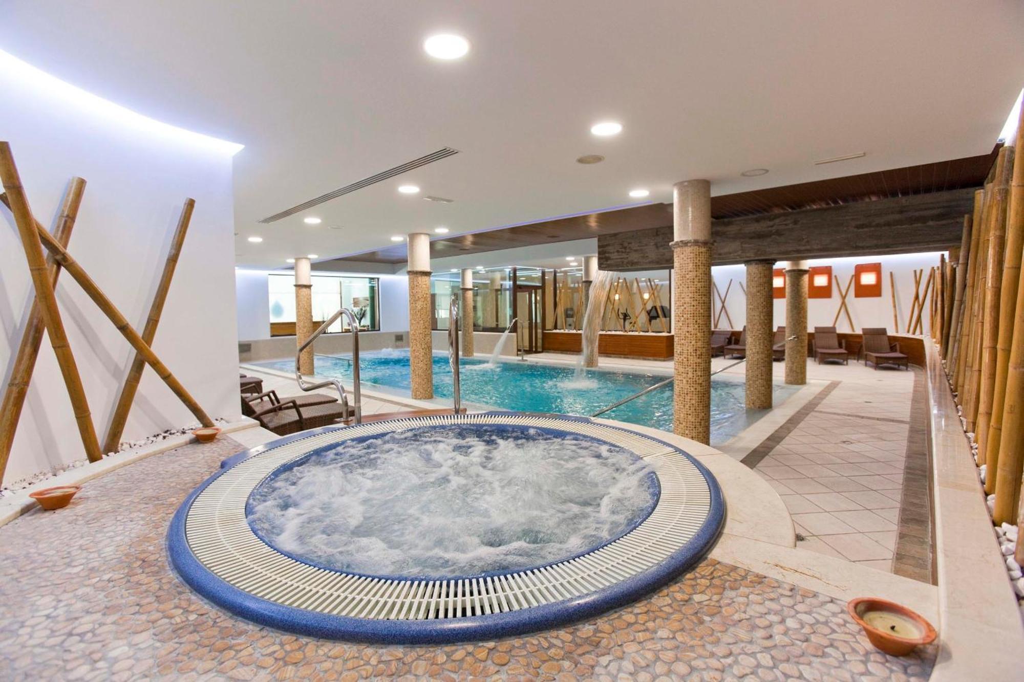 Triple Room with Spa Access,1207794271:JPEG