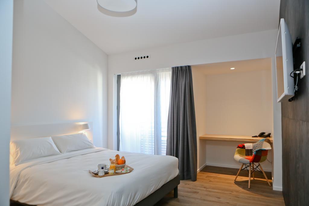 Chambre Double avec Douche