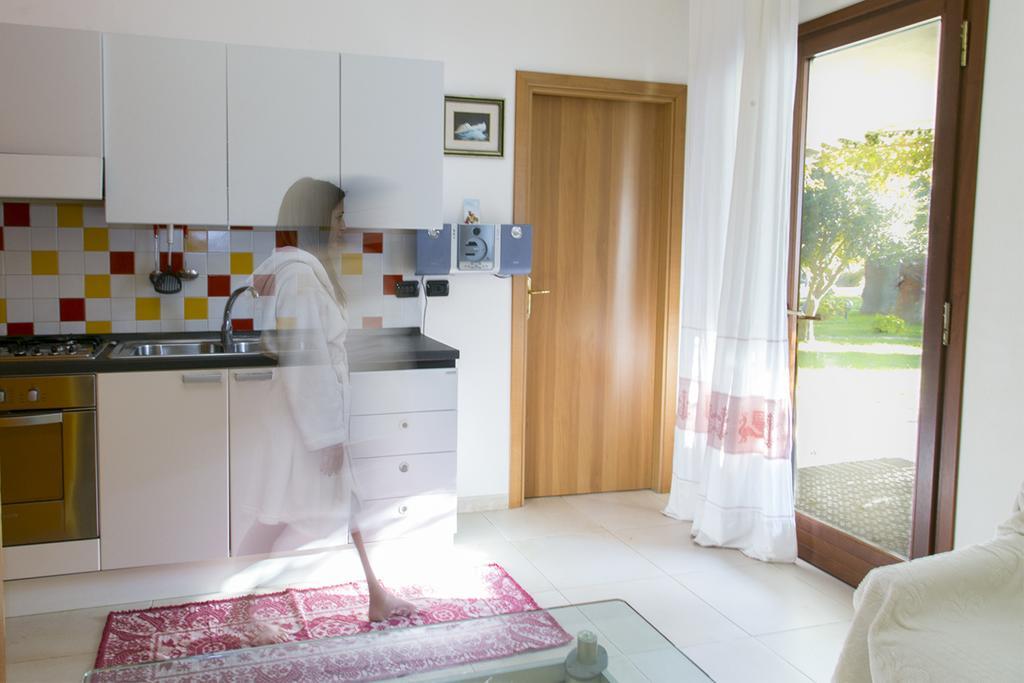 Appartamento con 2 Camere da Letto, Patio e Vista Giardino