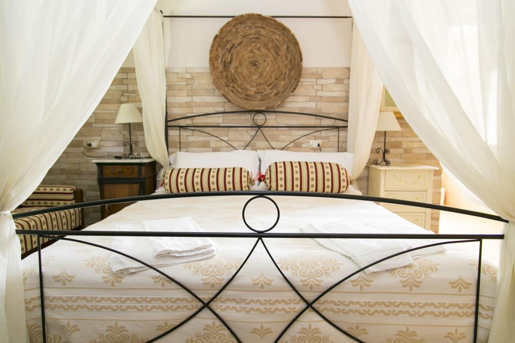 Appartamento con 1 Camera da Letto, Patio e Vista Giardino