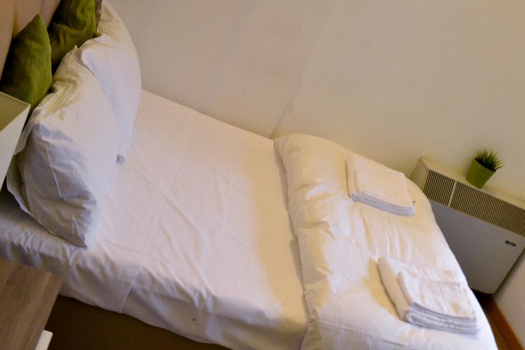 Quarto Duplo Standard
