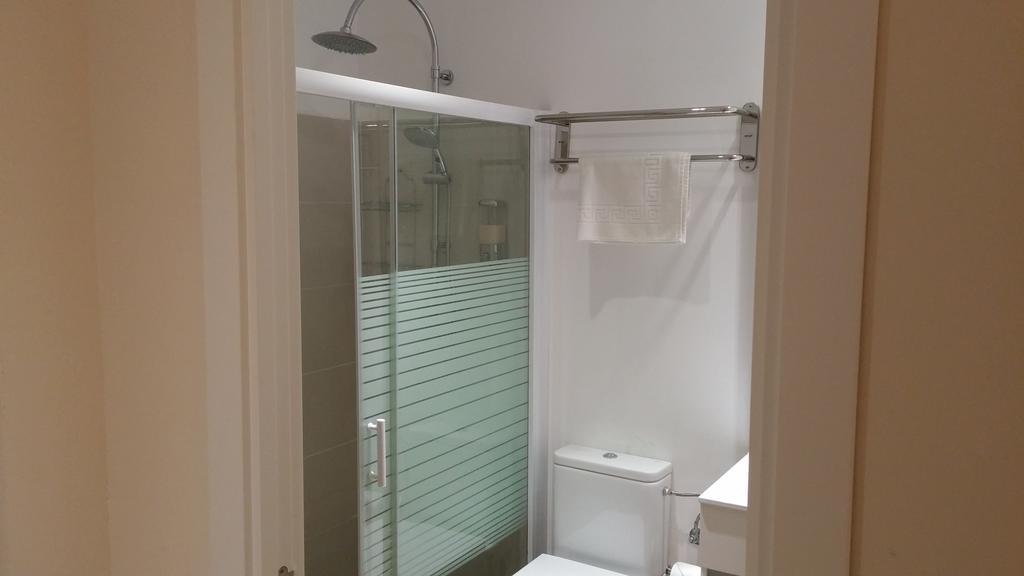 Quarto Duplo com Cama Extra
