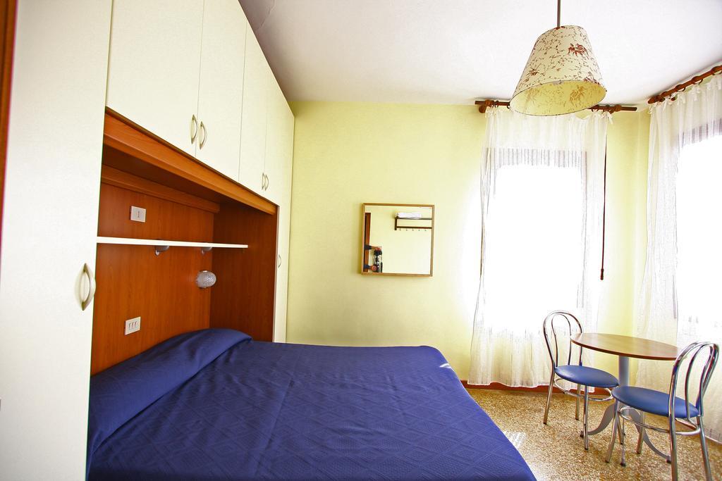 Chambre Double avec Douche