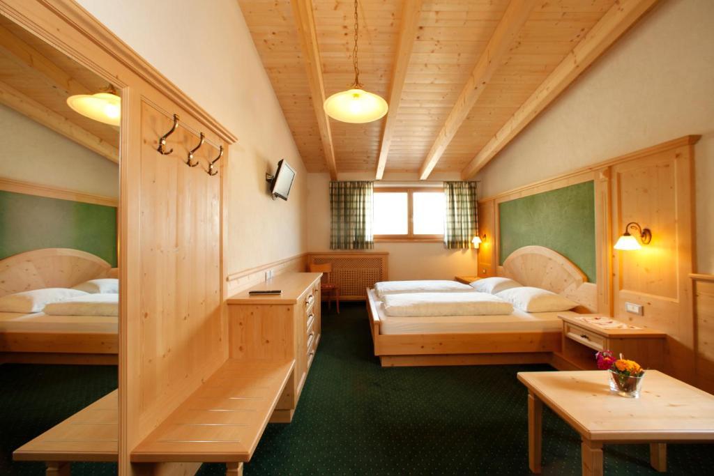 Dreibettzimmer
