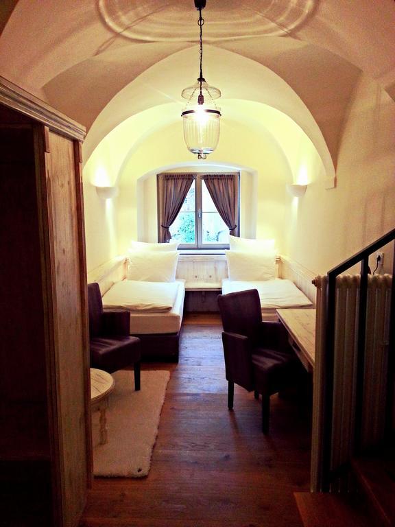 Zweibettzimmer