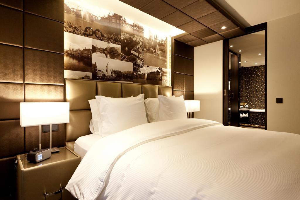 Kleine Deluxe Suite met Eigen Badkamer