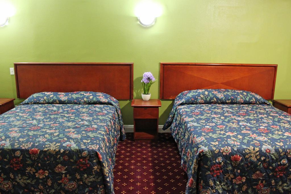 Double Room with Extra Bed