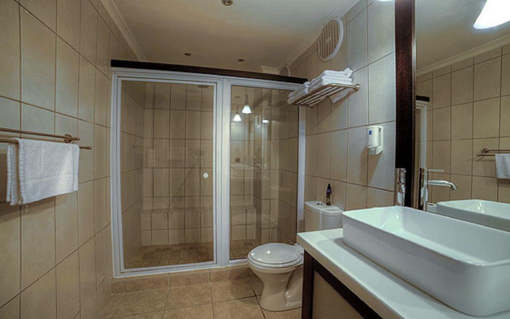 Family Suite,225109436:JPEG