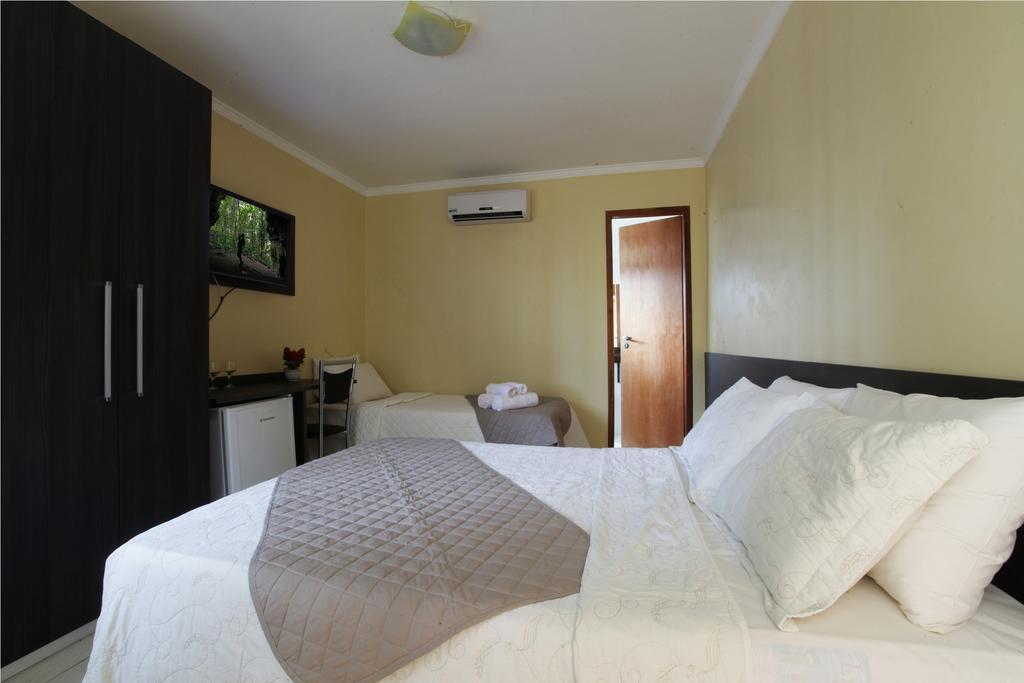 Quarto Triplo Standard