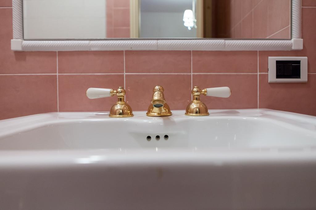 Camera Matrimoniale con Bagno Privato