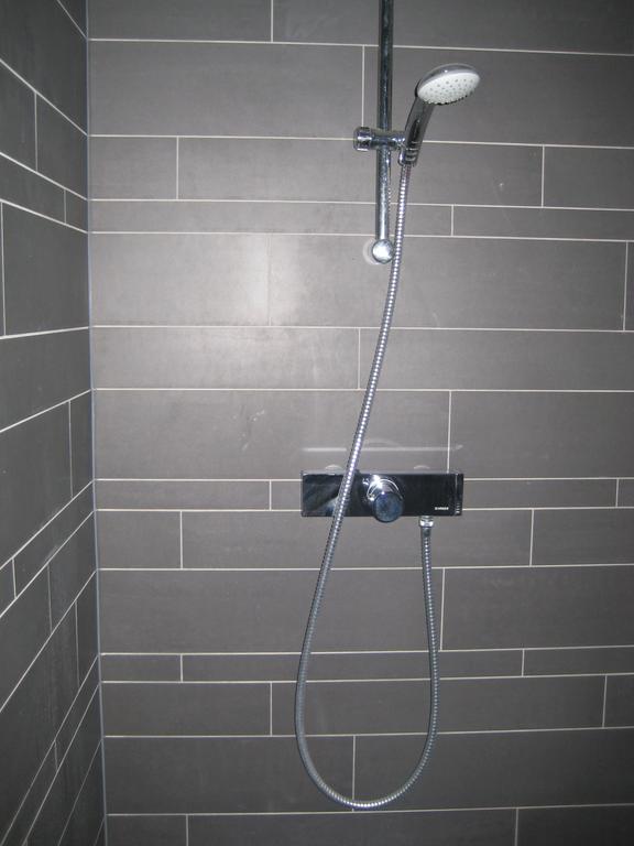 Basic Triple Room with Shared Bathroom,153733651:JPEG