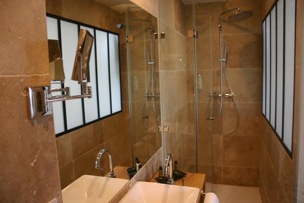 Chambre Deluxe (2 Adultes)