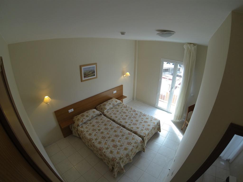 Twin Room,236230145:JPEG
