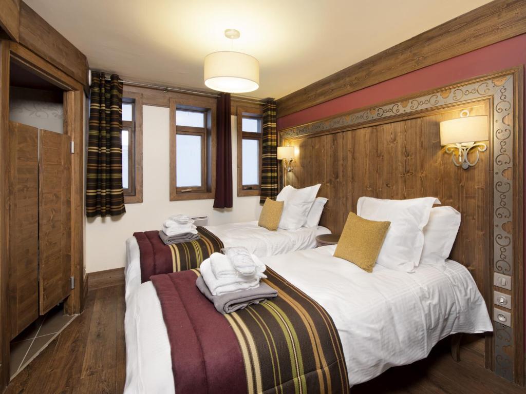 3 Superior Rooms 4 persons