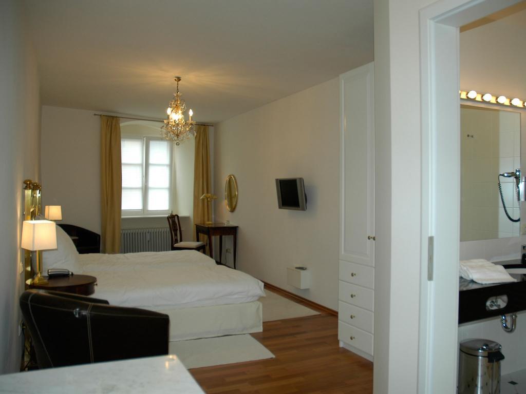 Standard Zweibettzimmer
