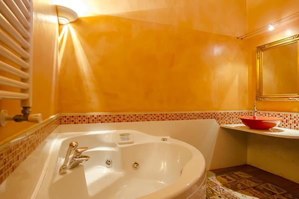 Chambre Triple avec Salle de Bains Privative Séparée