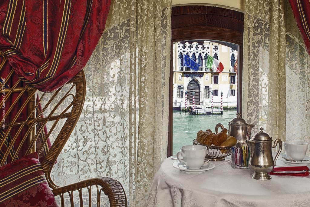 Grande Chambre Double ou Lits Jumeaux avec Vue sur le Canal