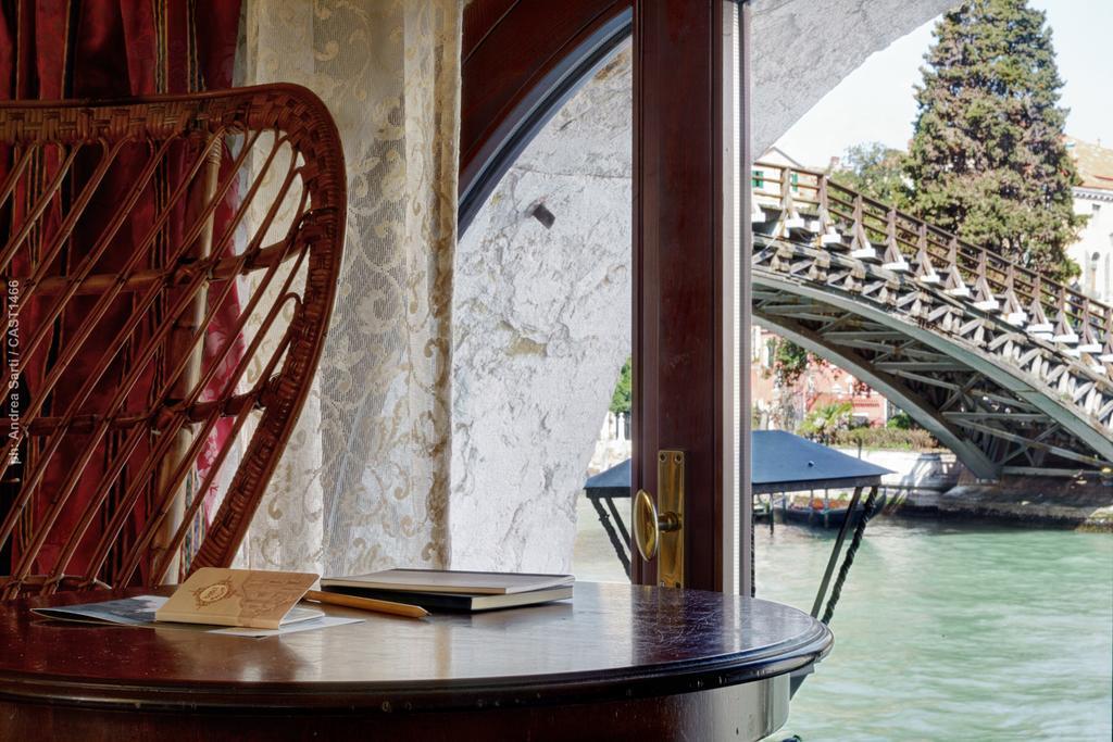 Grande Chambre Double ou Lits Jumeaux avec Vue sur le Canal