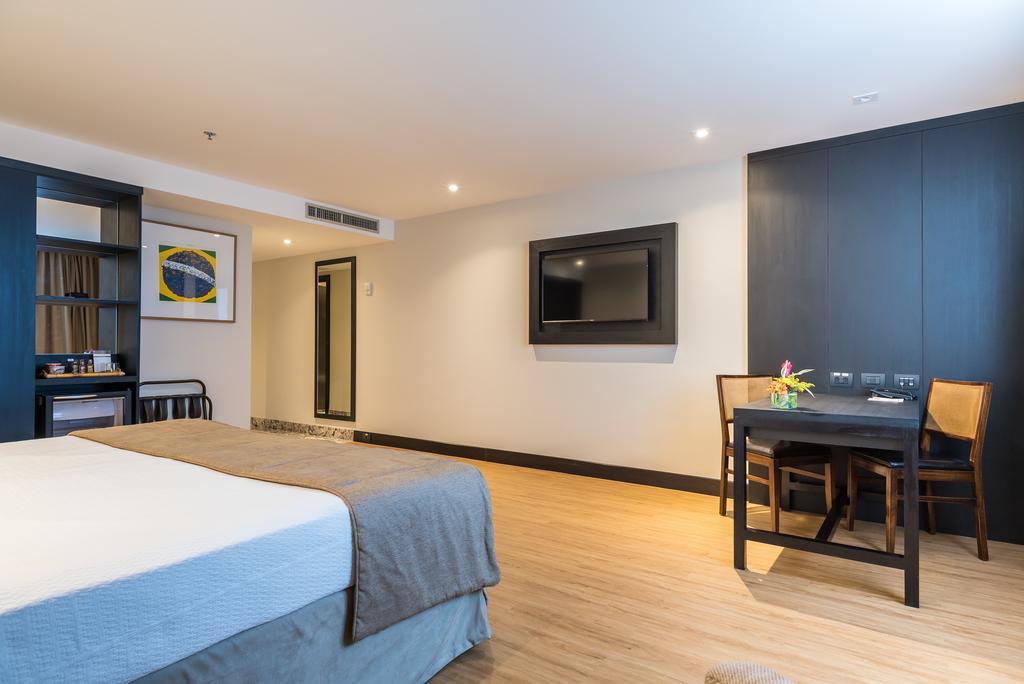 Quarto Luxo Plus com Cama de Casal