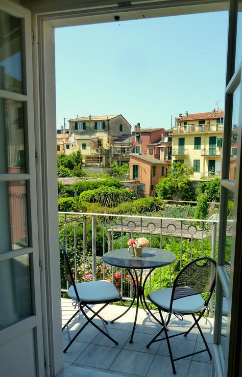 Suite Balcony,1089152287:JPEG