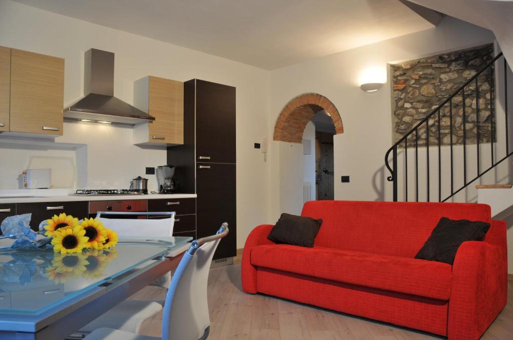 One-Bedroom Apartment,124342575:JPEG