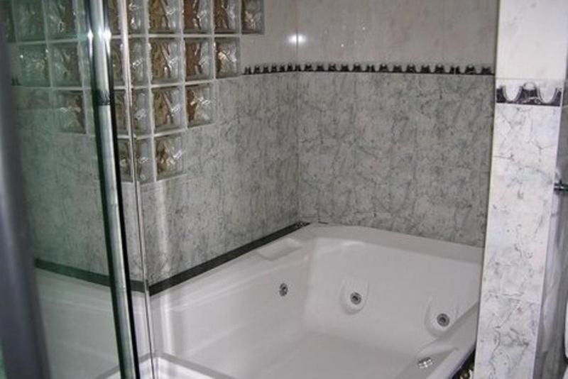 King Suite Spa Bath,724410169:JPEG