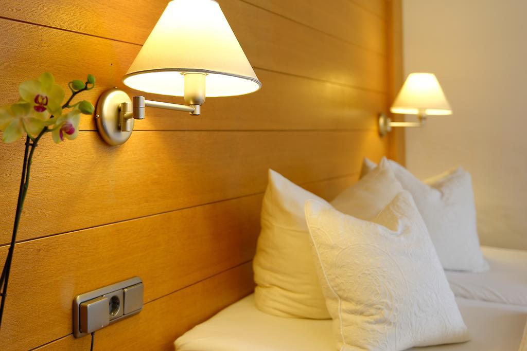 Standard Double Room,262818169:JPEG