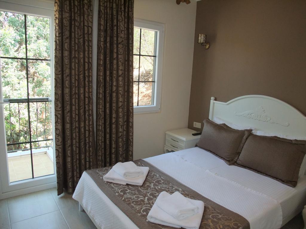 Doppelzimmer mit Gartenblick