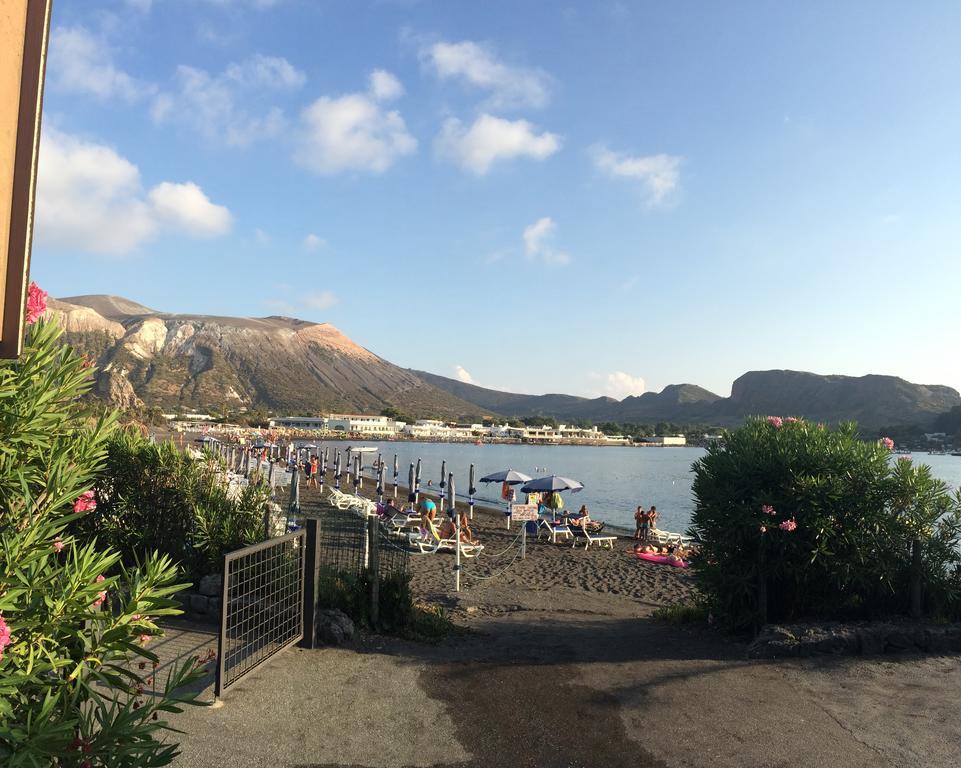 Camera Matrimoniale con Vista Mare