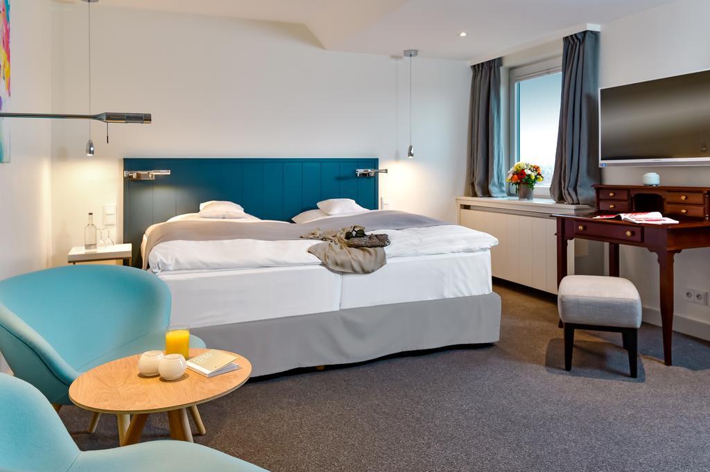 Doppelzimmer mit Gartenblick
