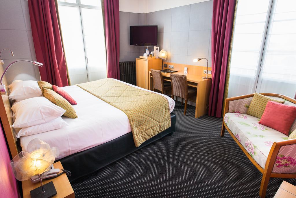 Chambre Lit King-Size Exécutive - Vue sur Fleuve