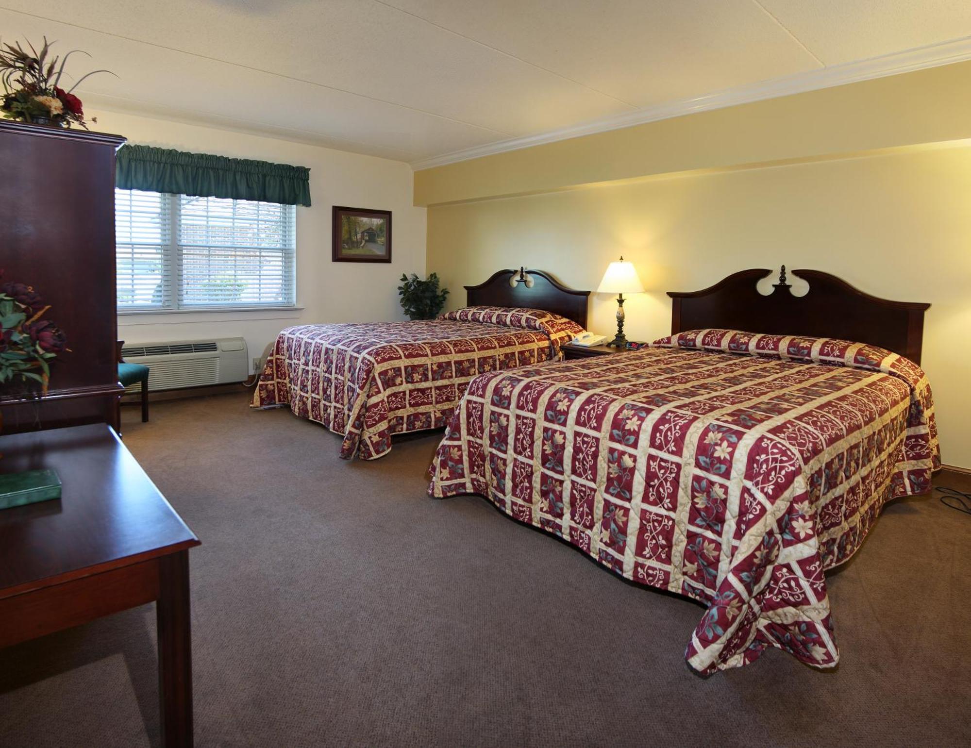 Standard Double Room with Two Double Beds
