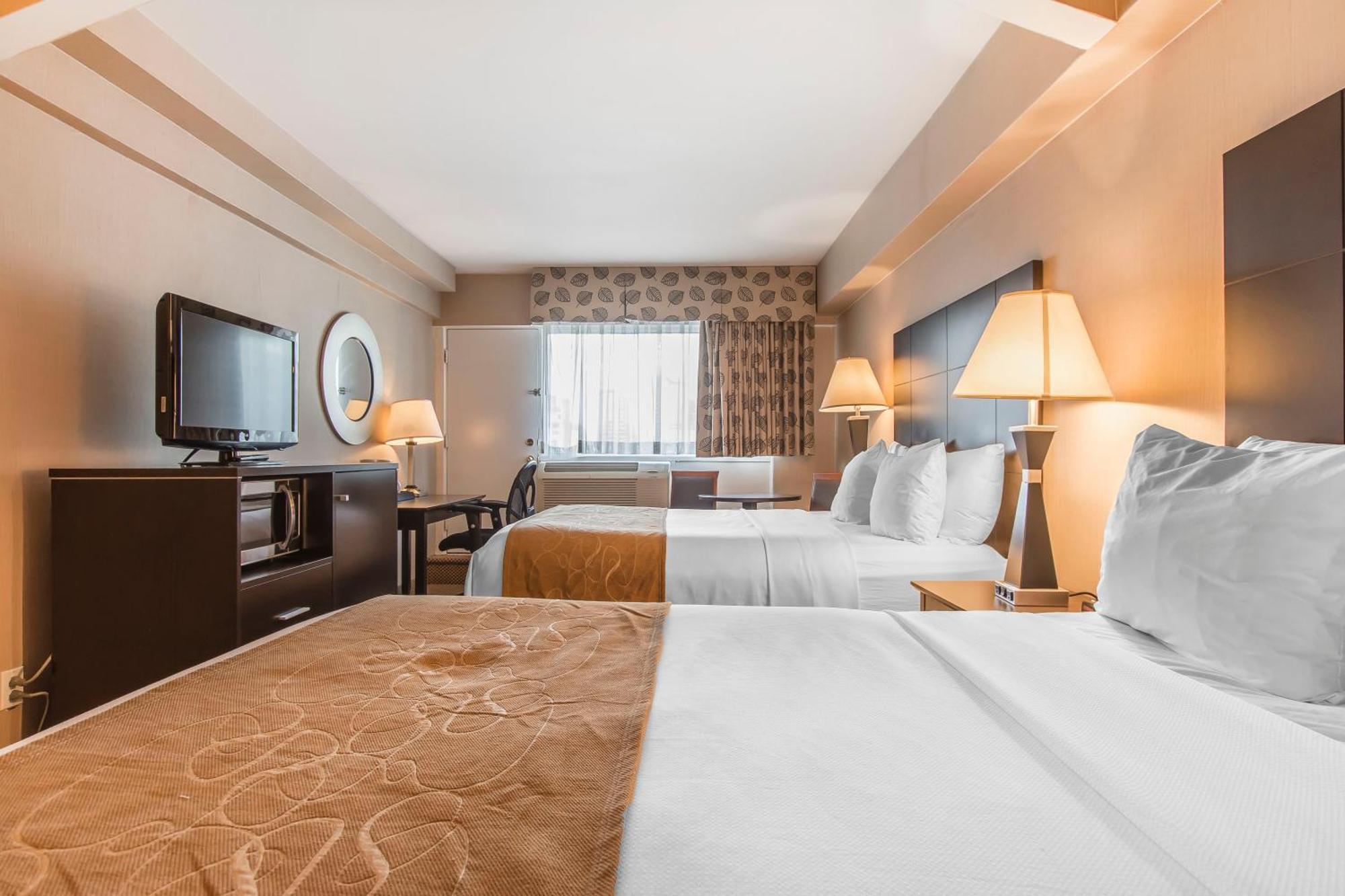 Queen Room with Two Queen Beds - Non-Smoking