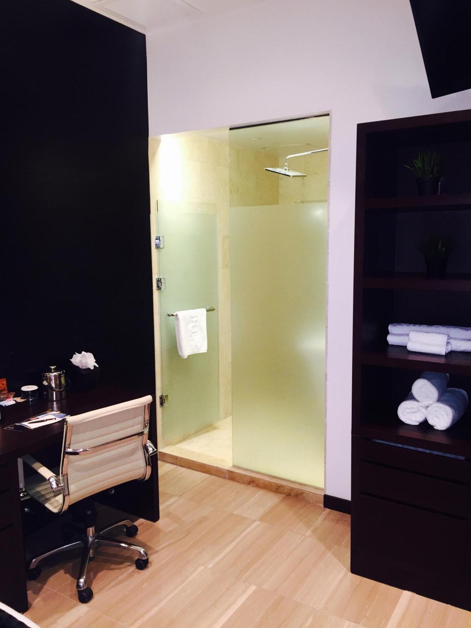 Quarto Compacto