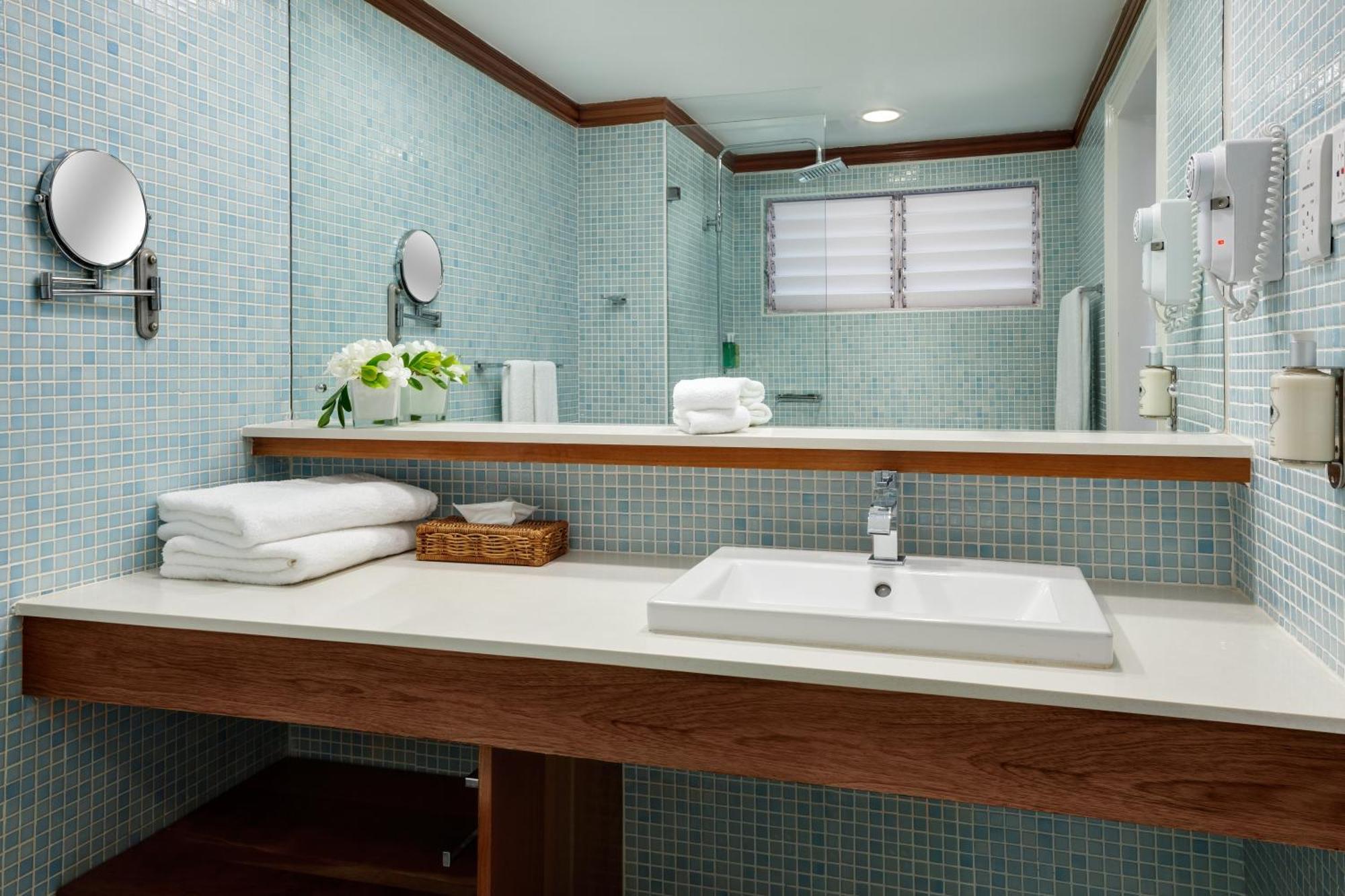 Deluxe Room with Ocean View
