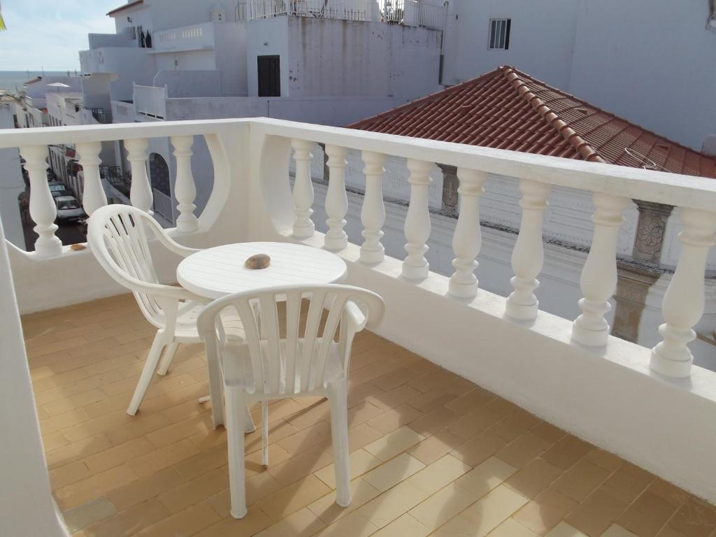 Camera Doppia con Letti Singoli con Balcone