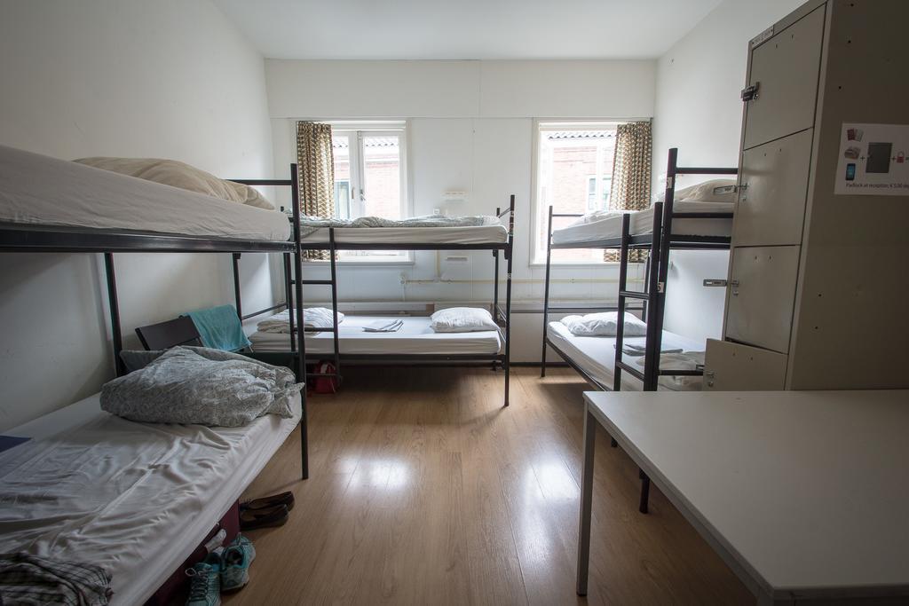 Eenpersoonsbed in Slaapzaal voor 6 Personen (Gemengd)