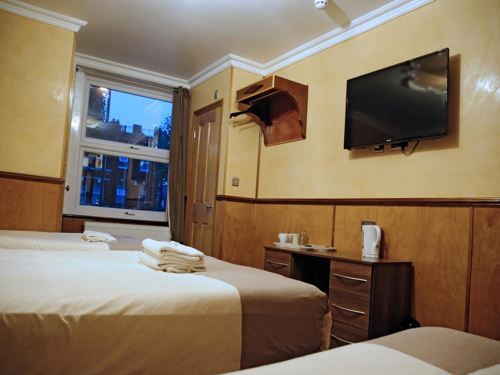 Basic Dreibettzimmer