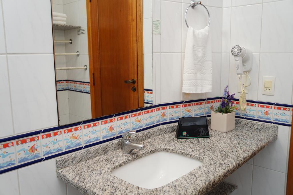 Quarto Duplo