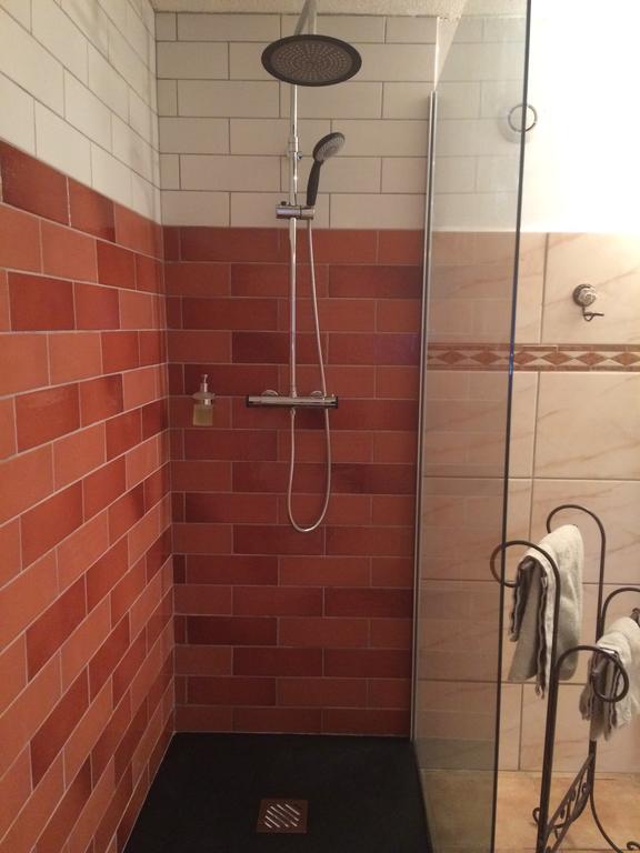 Chambre Double avec Douche